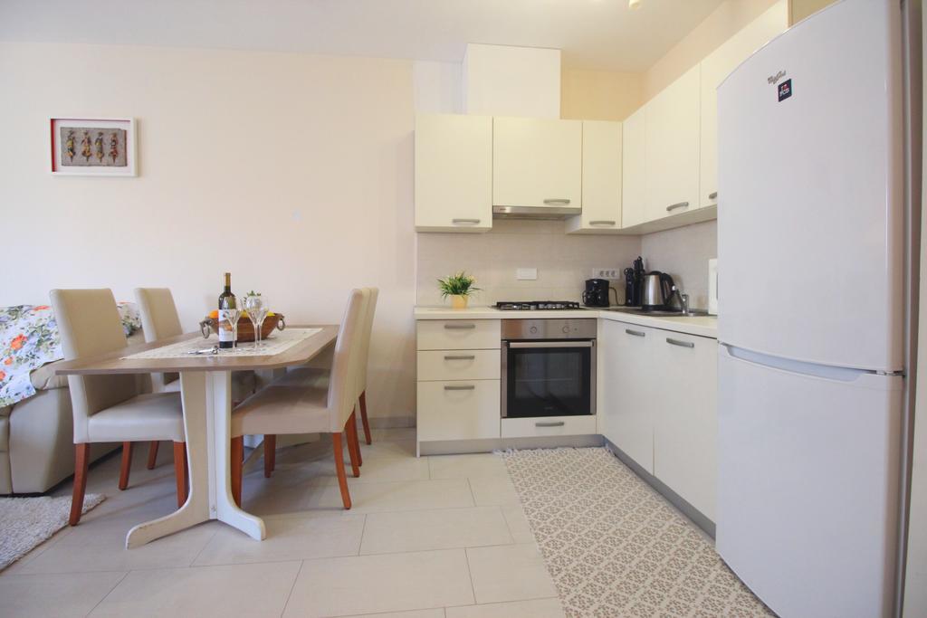 Apartment Brigite โรวีน ภายนอก รูปภาพ